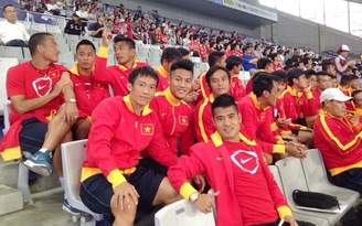 Tuyển Việt Nam dự khán trận Vissel Kobe - Nagoya Grampus tại J-League